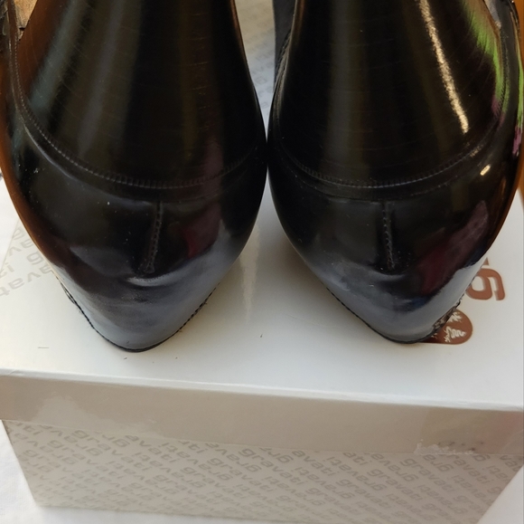 Gravati Black Suede Oxford w/ Black Patent Leather Cap Toe Size 10 - Picture 10 of 13